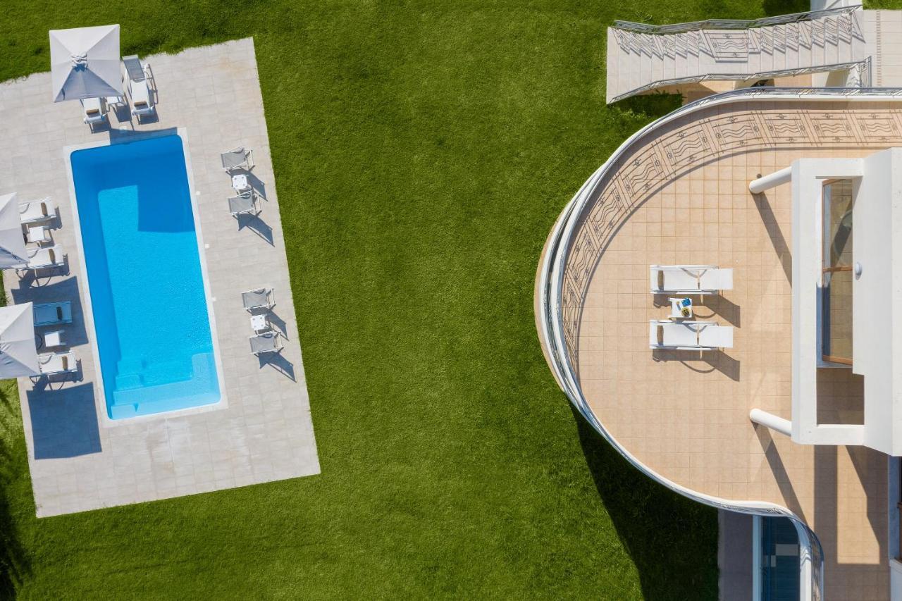 Amaltheia Villa