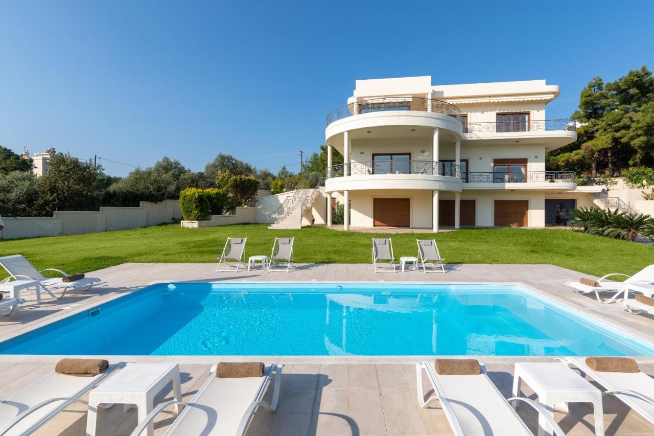 Villa Amaltheia *