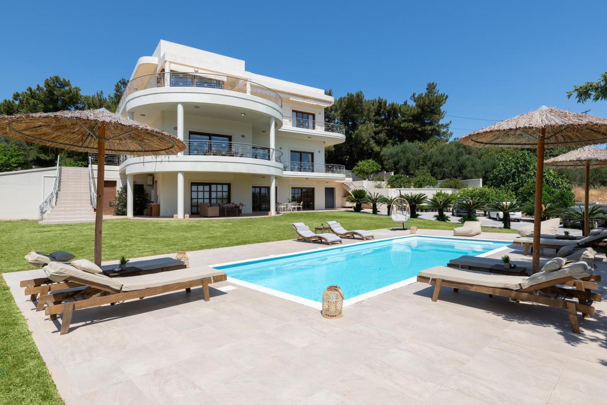Villa Amaltheia *